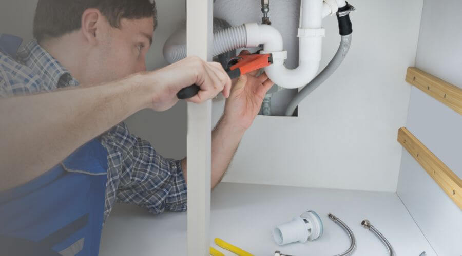 Local annual plumbing maintenance in Lake View, NY